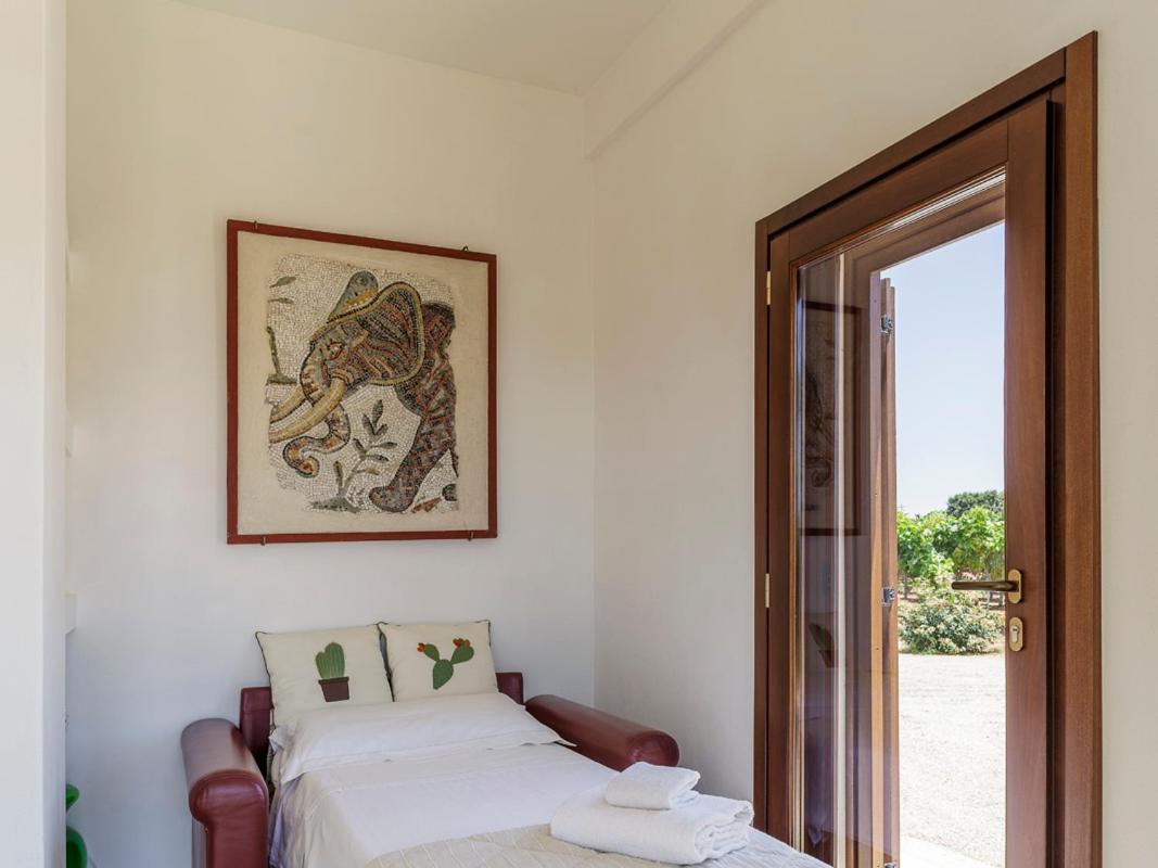 Tenutayala - Residenza Agrituristica パラービタ エクステリア 写真