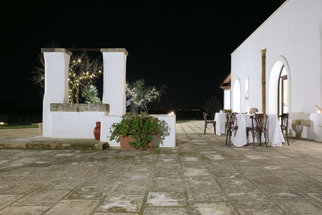 Tenutayala - Residenza Agrituristica パラービタ エクステリア 写真