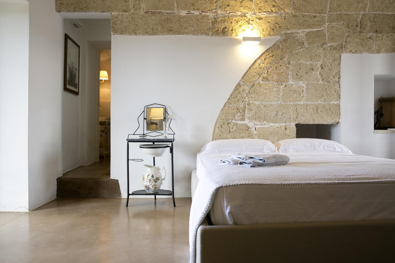 Tenutayala - Residenza Agrituristica パラービタ エクステリア 写真