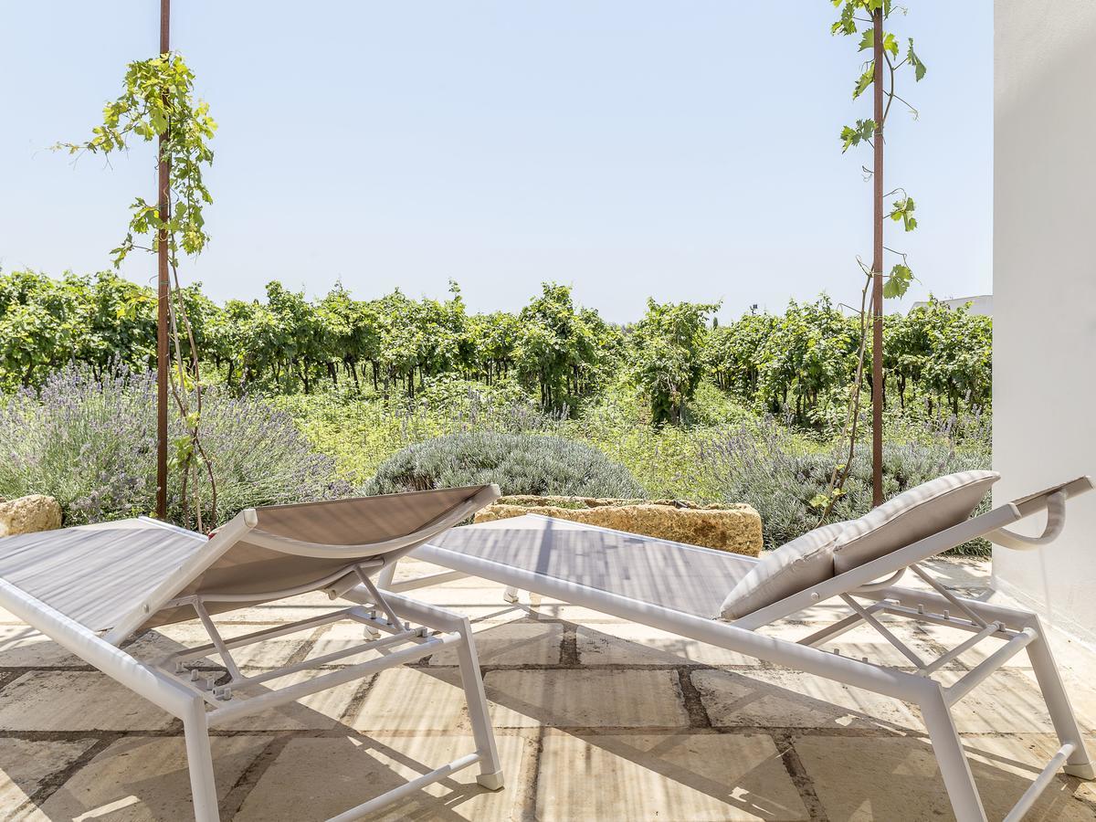 Tenutayala - Residenza Agrituristica パラービタ エクステリア 写真