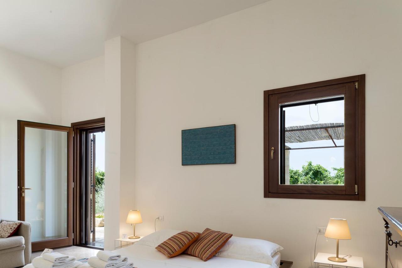 Tenutayala - Residenza Agrituristica パラービタ エクステリア 写真