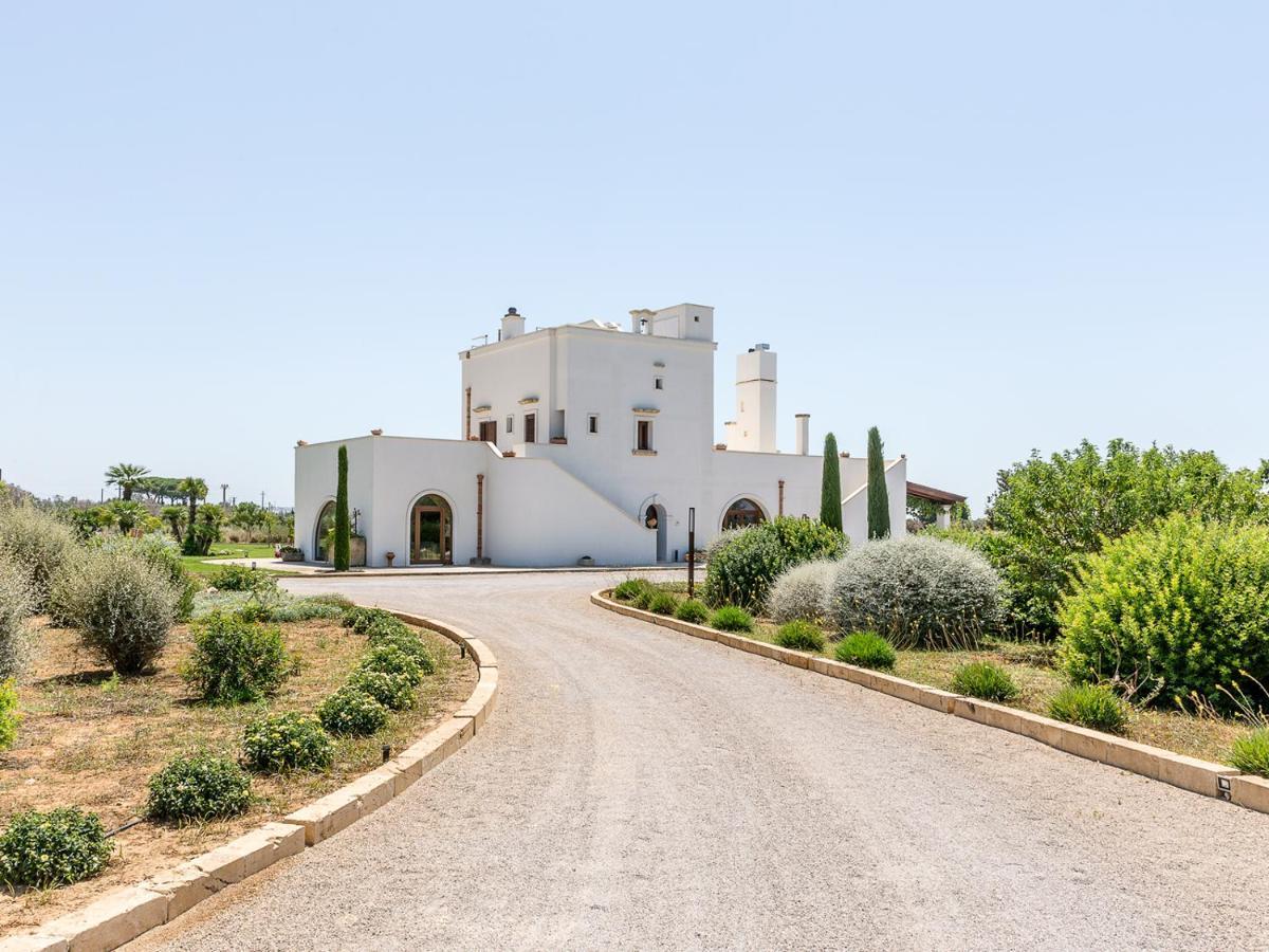 Tenutayala - Residenza Agrituristica パラービタ エクステリア 写真