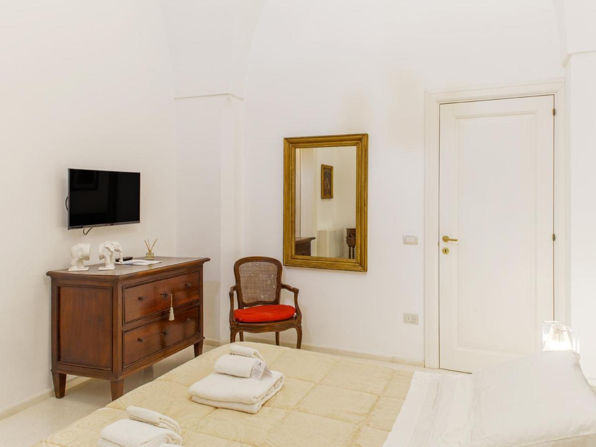 Tenutayala - Residenza Agrituristica パラービタ エクステリア 写真