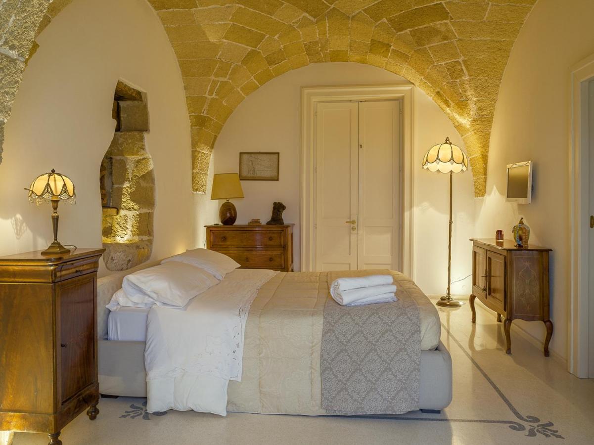 Tenutayala - Residenza Agrituristica パラービタ エクステリア 写真